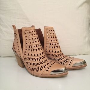 Jeffrey Campbell Sambrosa Boot 8.5 Blush